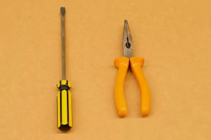 Unboxing Instructions - Standard Cartons 1 unboxing_tools01.jpg