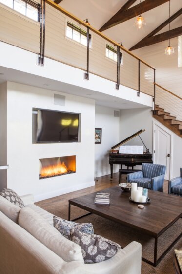 Studio City  - Built-in fireplaces