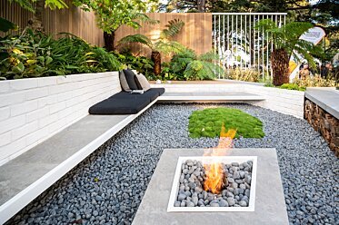 Alison Douglas Design & Tim Turner